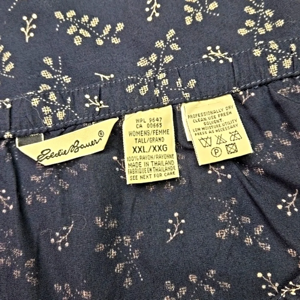 Eddie Bauer Navy Button Front A-line Skirt